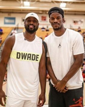 德甲半场：布兰特破门，吉拉西倒地未判点，多特1-0霍芬海姆（德甲上半场：布兰特建功，吉拉西倒地未判点球，多特暂1-0领先霍芬海姆）