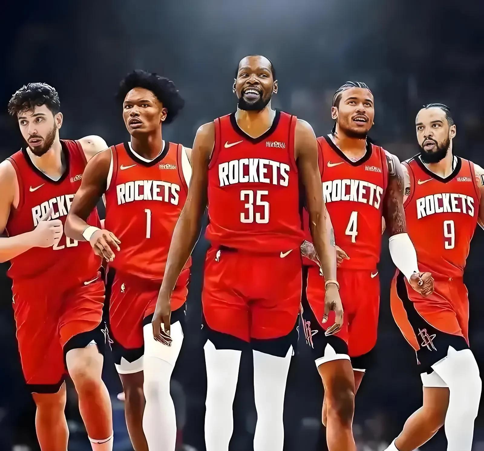 嚄唶宿将，皇家社会副队长埃卢斯通多完成个人队史300场（皇家社会副队长埃卢斯通多完成俱乐部生涯第300场）