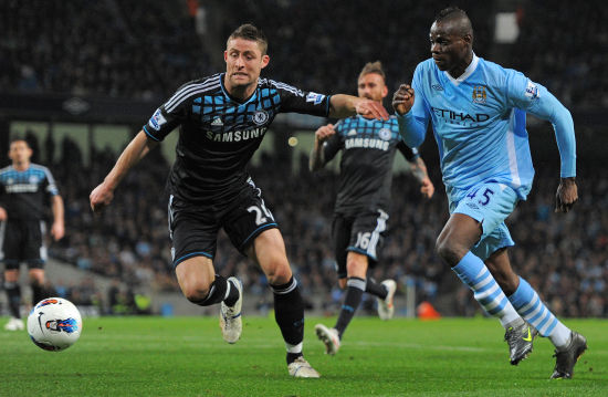 防守时怎样不被轻松过？（如何防守不被轻易突破？）