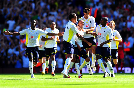 比安奇：难以理解孔蒂如此抱怨，球队的替补席存在问题（比安奇：孔蒂的抱怨令人费解，症结在球队板凳深度）