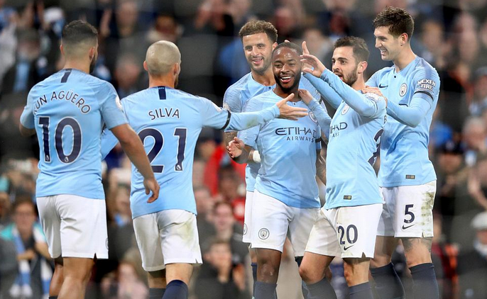 阿隆索听劝！首发拿掉1主力，皇马3-0差榜首1分，西甲2强争冠（阿隆索采纳建议！首发撤下一主力，皇马3-0奏凯距榜首仅1分，西甲双雄争冠白热化）