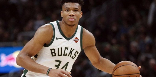 拉菲尼亚伤愈归来，巴萨精神领袖再现！他的价值远不止进球数据（拉菲尼亚伤愈复出，巴萨精神支柱归位：他的价值远不止进球）