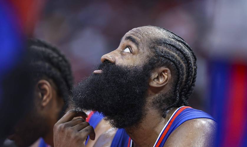 他是申花最被低估的球员，为俱乐部宁愿枯坐板凳，今年只出场一次（申花的隐形功臣，甘为球队坐冷板凳，本赛季仅登场一次）