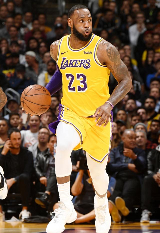 公牛VS黄蜂前瞻：公牛盼终结连败，黄蜂多名核心球员缺阵（公牛迎战黄蜂前瞻：公牛力争止连败，黄蜂多位主将缺席）