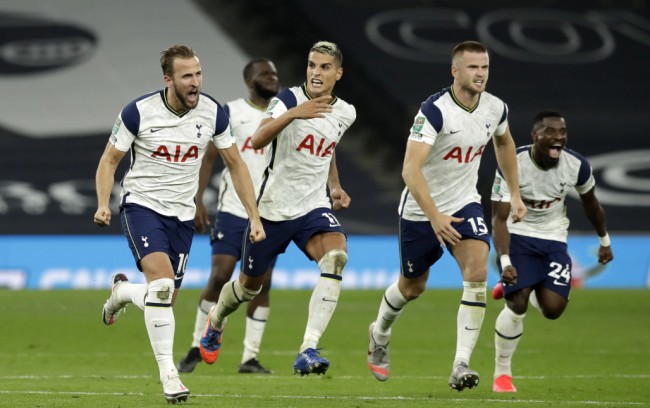 记者：拜仁即将签下17岁的厄瓜多尔中卫奥拉亚（记者称拜仁接近签下17岁厄瓜多尔中卫奥拉亚）