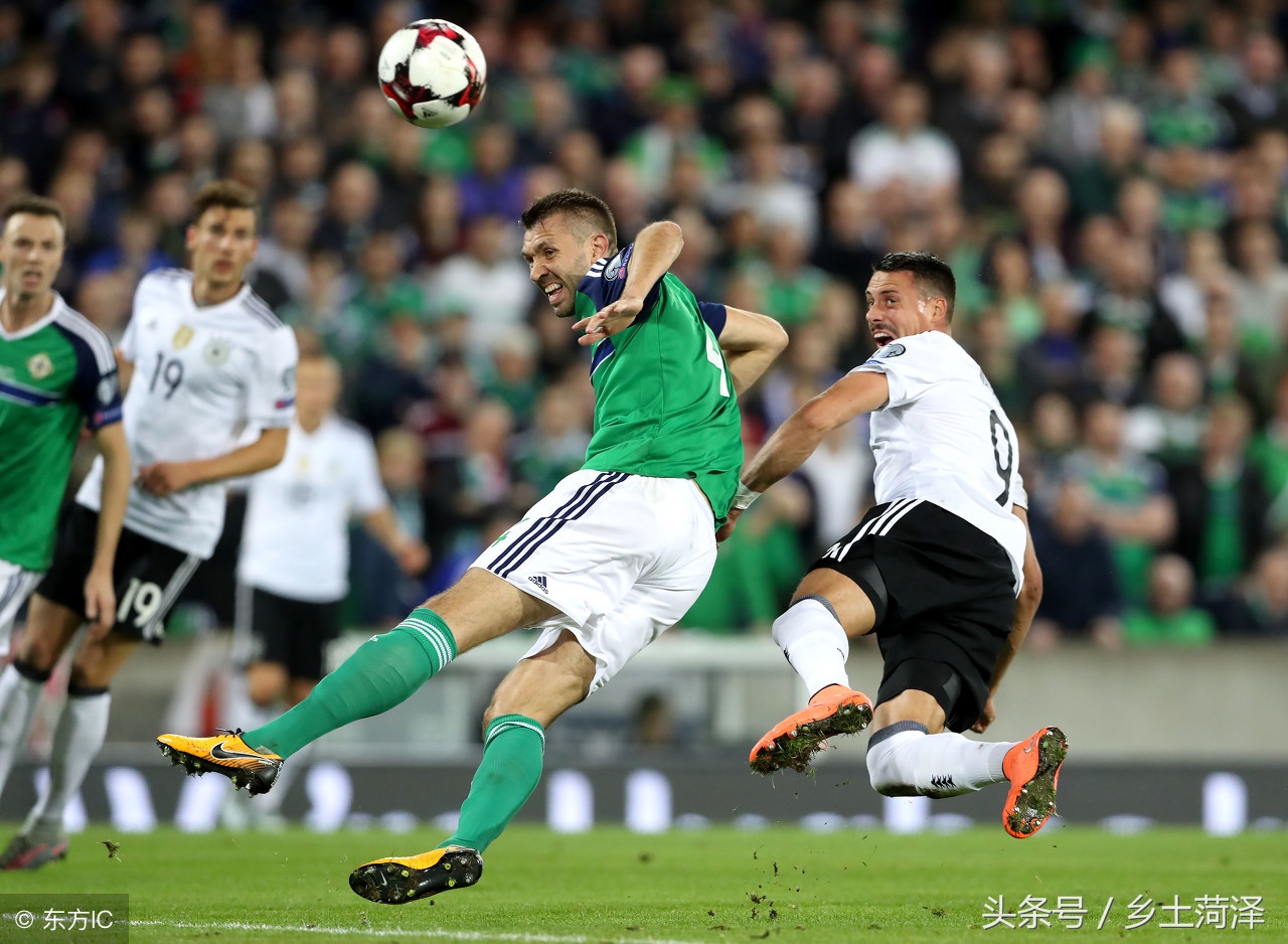 《在场外》视频栏目｜对话辽宁铁人：家乡、平常心和关于中超的明天（《在场外》对谈辽宁铁人：家乡情、平常心与中超的未来）