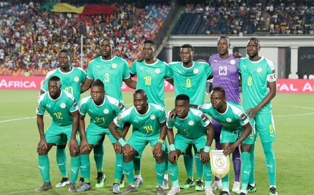 利物浦萨拉赫任意球破门锁定胜局（萨拉赫任意球建功助利物浦锁定胜利）