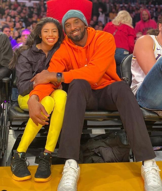 安东尼谈红牌：我没有犯规意图，昨晚一直在想这件事睡不着觉（安东尼回应红牌：并非故意犯规，这件事让我整夜难眠）